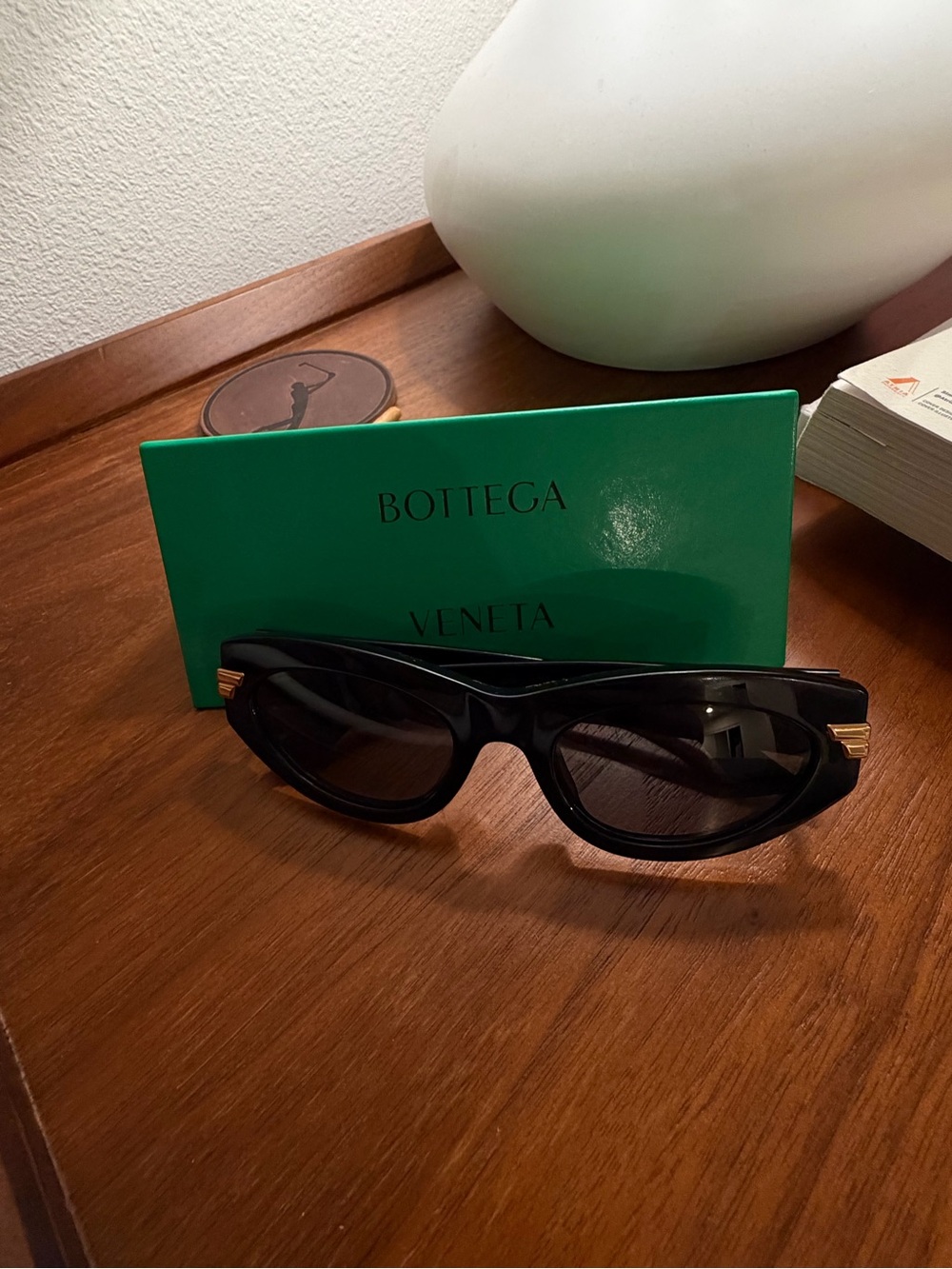 Bottega Veneta Black Sunglasses with Gold Details - Picture 6 of 6